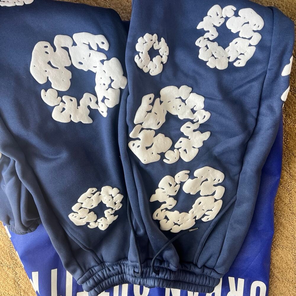 Sweatpants - Picture 2 of 2